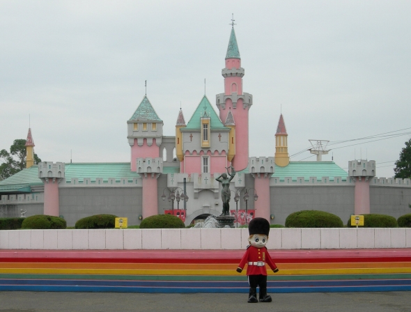 かつての奈良ドリームランド（Ivan Lucasさん撮影、Wikimedia Commonsより）
