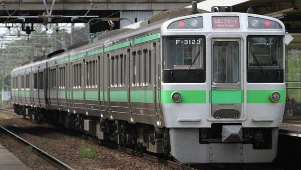 JR北海道721系電車（JAL EXPRESSさん撮影、Wikimedia Commonsより）