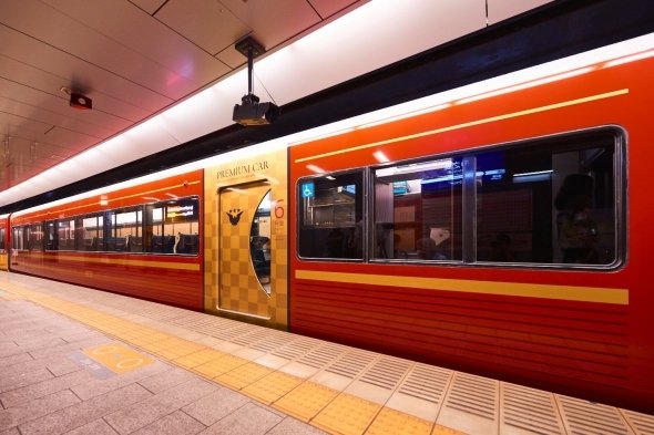 導入されたプレミアムカー（以下、京阪電気鉄道提供）