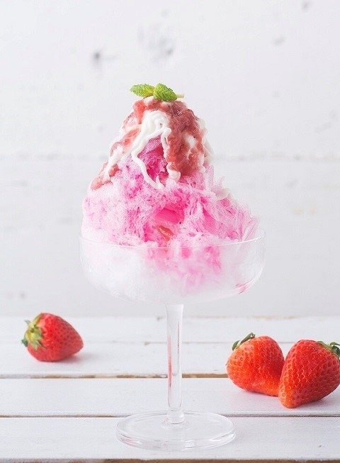 4種苺のレアチーズ氷