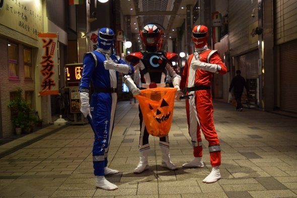 新ヒーロー「オルコネマン」の姿も