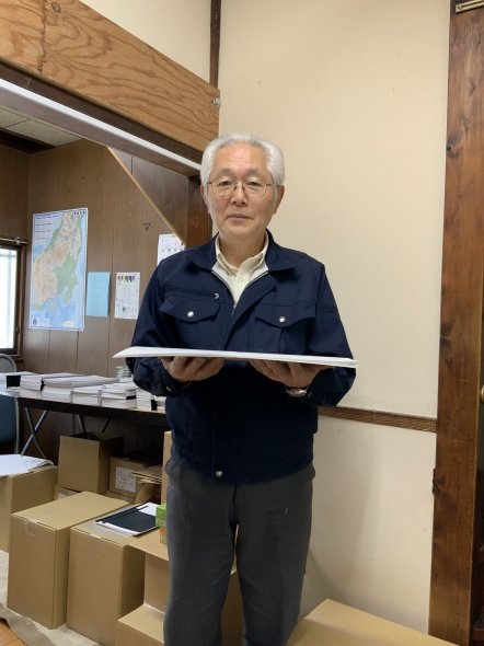 中村印刷所（＠nakapribin）さんのツイートから。この投稿も20日13時ごろまでに2600リツイートを記録している。