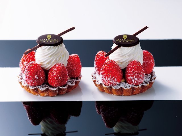 ル パティシエ タカギ「紅ほっぺのタルト」