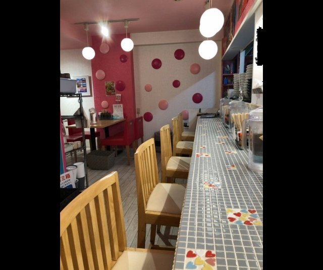 何屋さん...？画像は北沢（＠ktzwkun）さんのツイートより