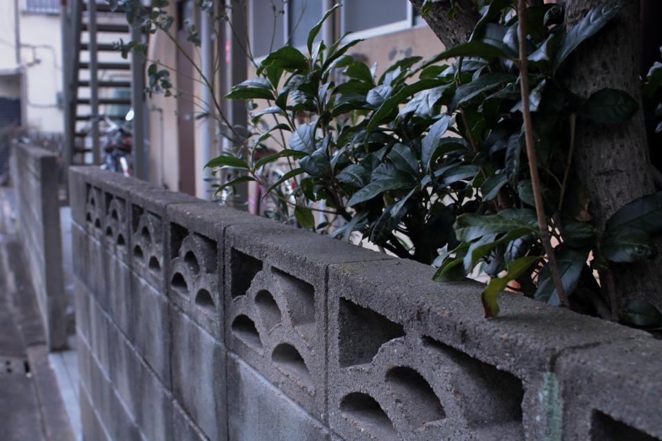 非常識な「息子」と「シングルマザー」（画像はイメージ）