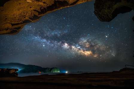 かつての「鬼の隠れ家」から、見上げる満天の星空 眩しすぎる天の川に反響