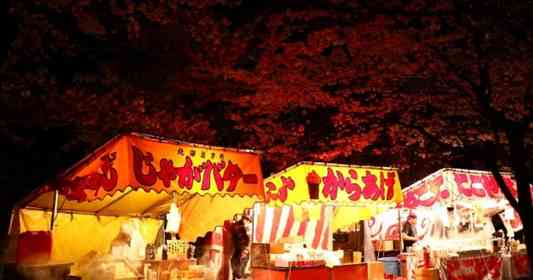 「各駅停車を乗り継いで貧乏旅行。お金がないので野宿しようとしたら、地元民に『バカヤロー！』と叱られ...」（栃木県・50代男性）