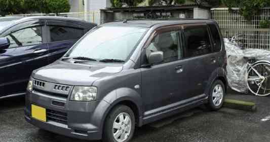 「3歳の娘が、車のドアをロックしてしまった。鍵は中にささりっぱなしで、外から開けられなくなって...」（沖縄県・60代女性）