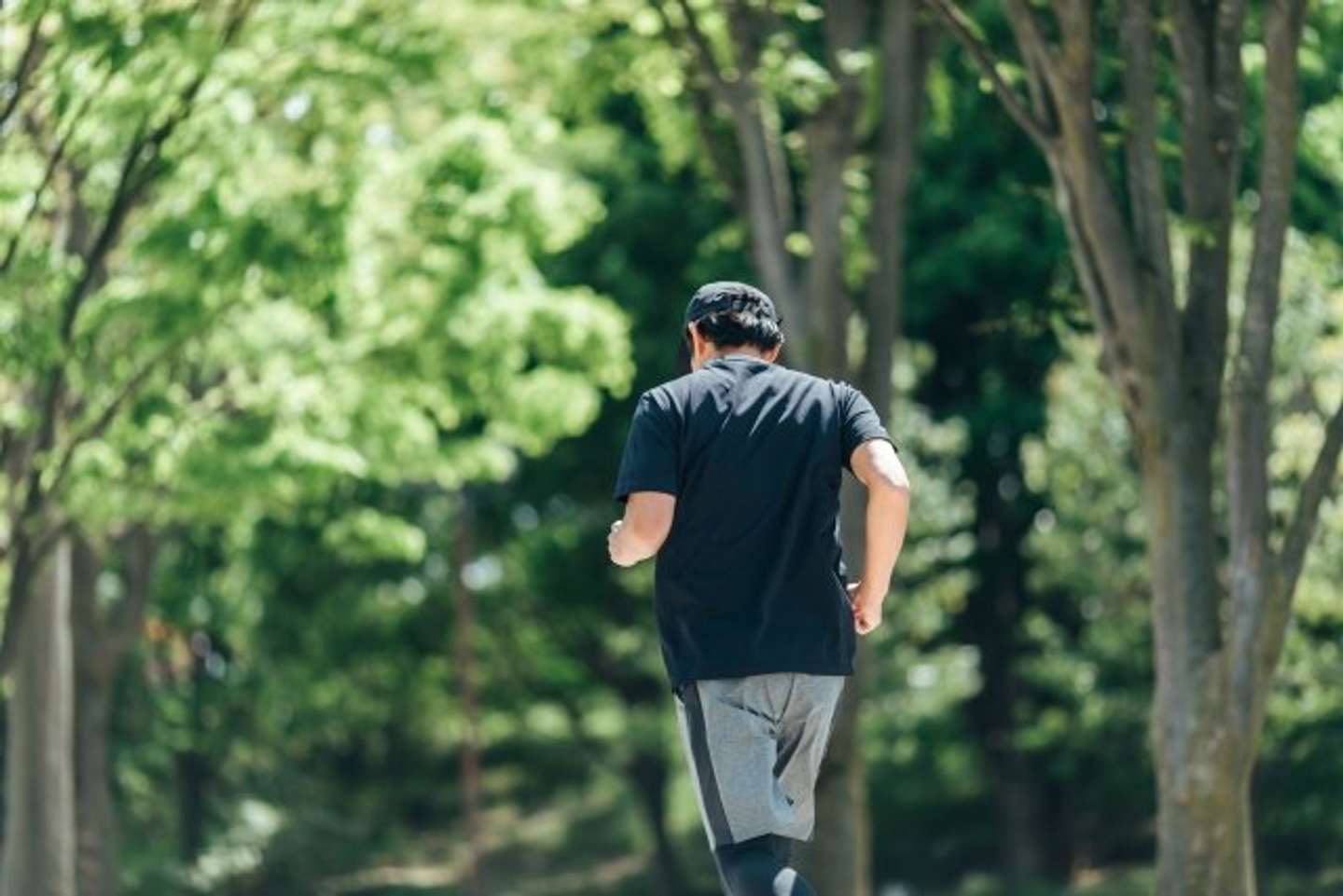 ジョギング中の男性が助けてくれた（画像はイメージ）