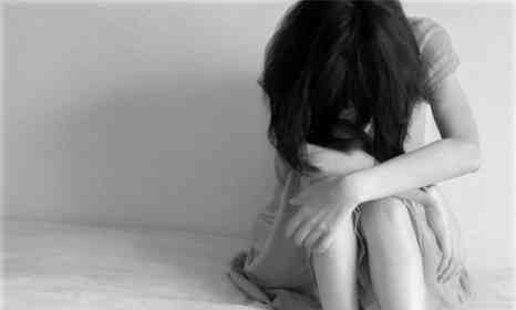 「コロナ禍の夏、スーパーで座り込んだ私。突如襲ってきた息苦しさに耐えていると、見知らぬ女性が後ろから...」（東京都・30代女性）