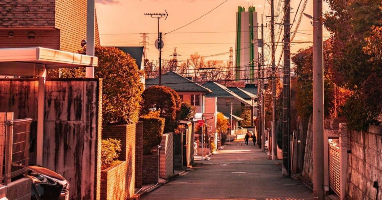 何気ない、から美しい ありふれた街並みのドラマチックな夕暮れに反響「じーんときます」(全文表示)｜Jタウンネット