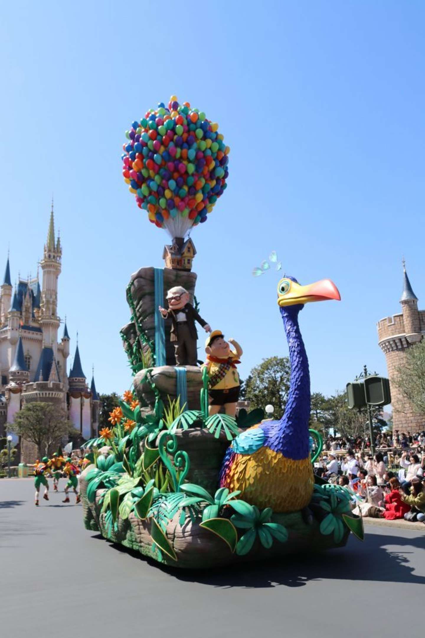 「カールじいさんの空飛ぶ家」のカールじいさん