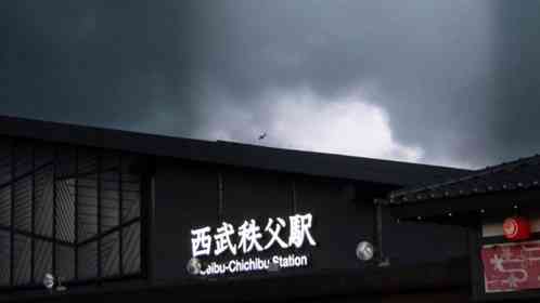埼玉で〝異界の扉〟開いてしまう？　不穏な光景に8.3万人戦慄「降臨してる」「ついに始まってしまった...」