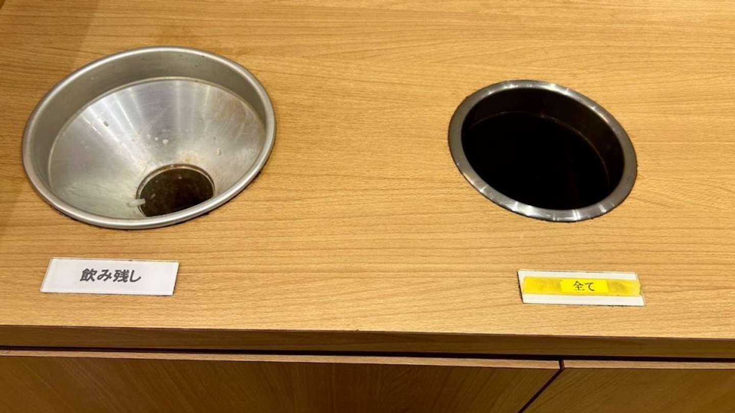 さて、何を捨てようか（画像はouter.＠outer_128さんの投稿より）