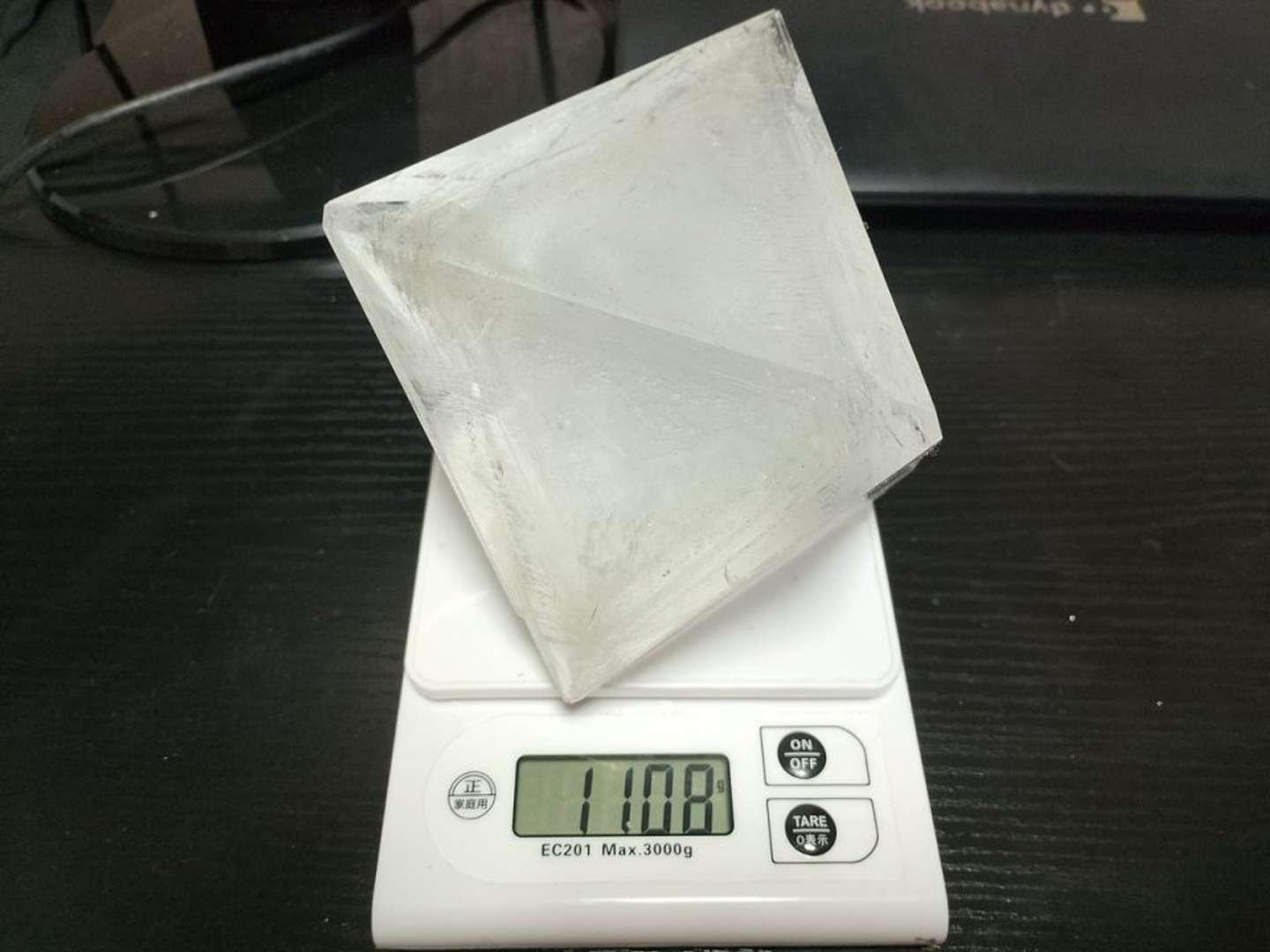 計りからはみ出ちゃう（画像提供：こいるガン＠coilgun_9さん）