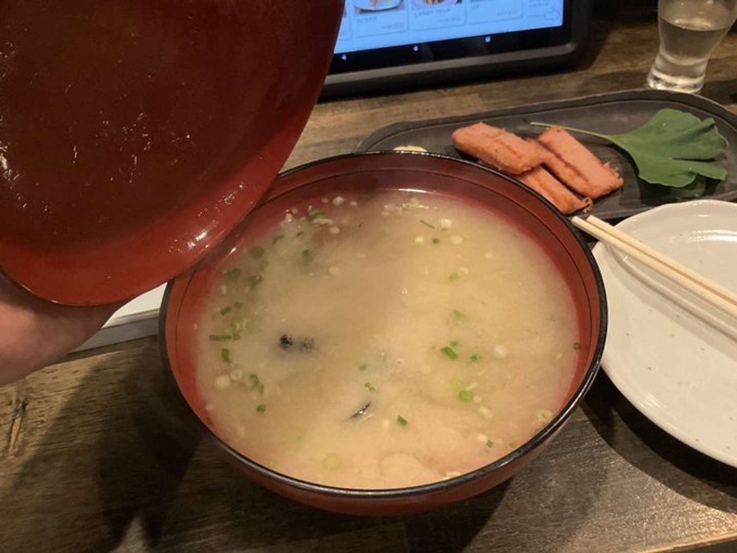 しじみ汁　「東京でとって食べる生活」さん（＠totte_taberu）の投稿より