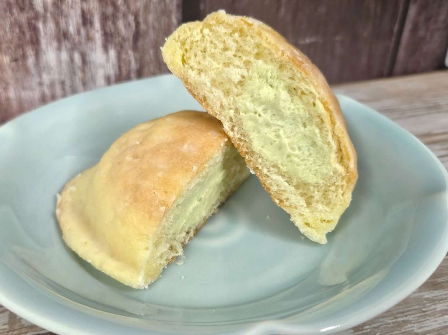 メロンクリームが入っている（画像は編集部撮影）