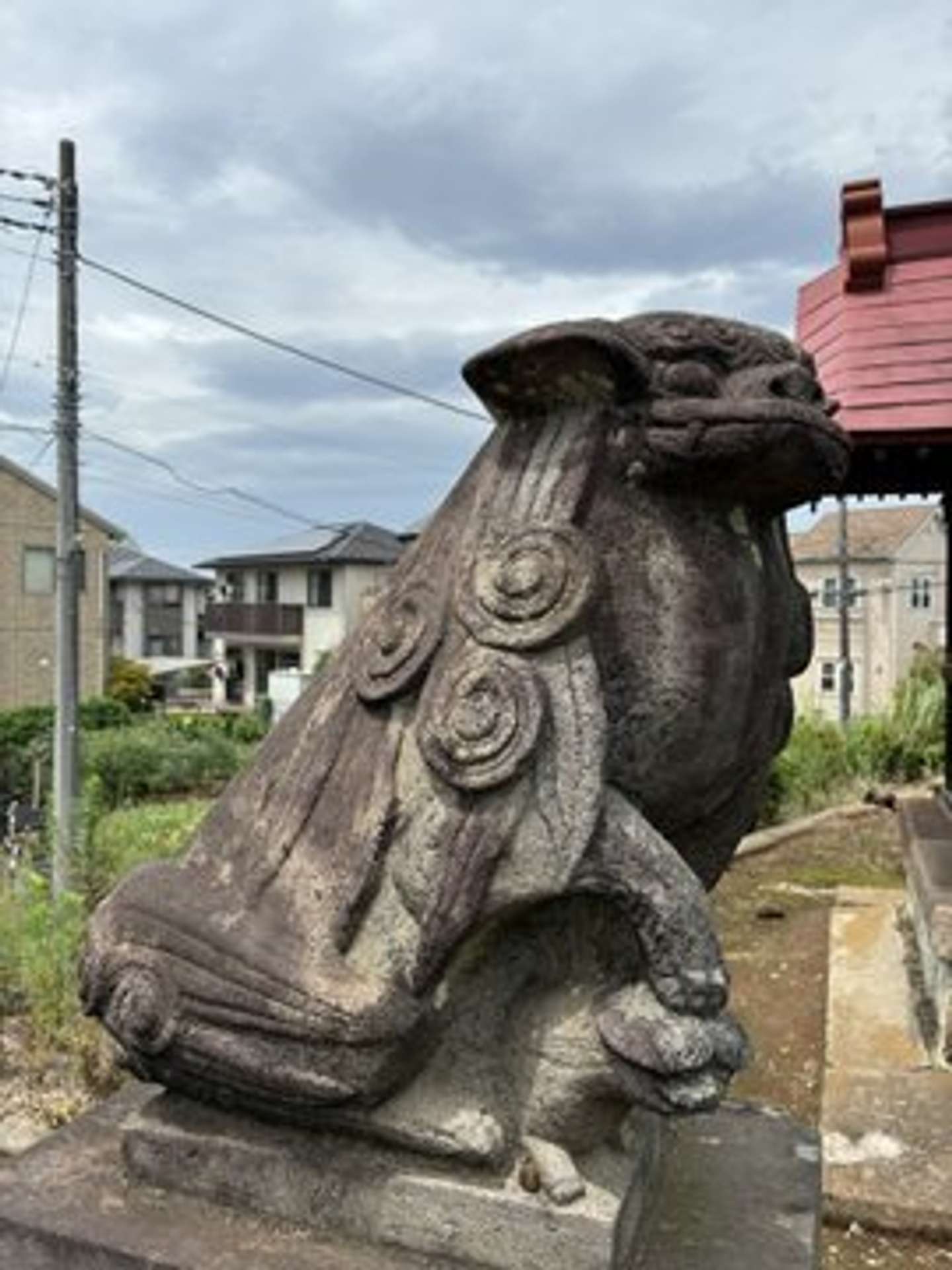 ようやく会えた「親子狛犬」（画像はキャプテン村社＠CaptMurashaさんの投稿より）