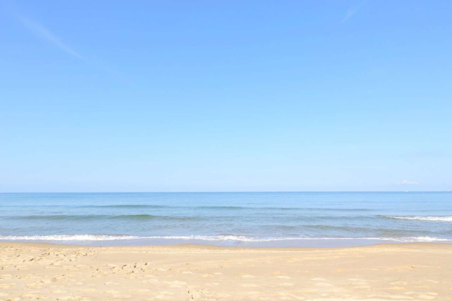 琴ヶ浜（写真提供：公益社団法人 島根県観光連盟）