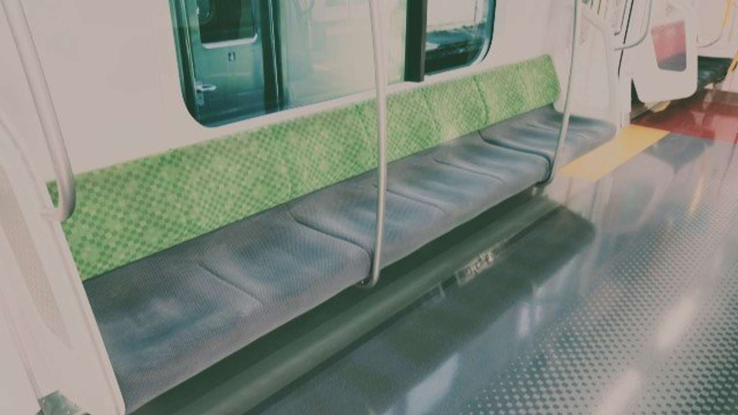 伯父伯母の家から自宅に戻る途中で...（画像はイメージ）