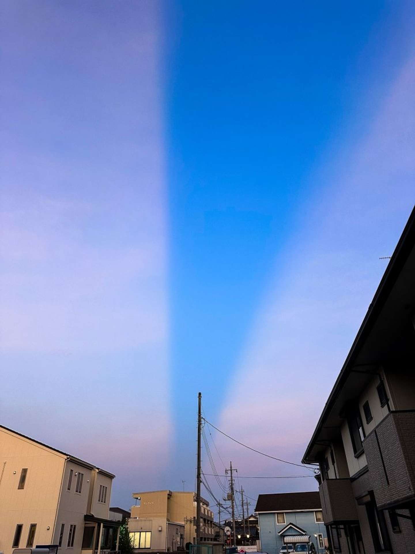 反対側はこんな感じ（画像はぐるぐるうづまき＠guruguruuzumakiさんの投稿より）