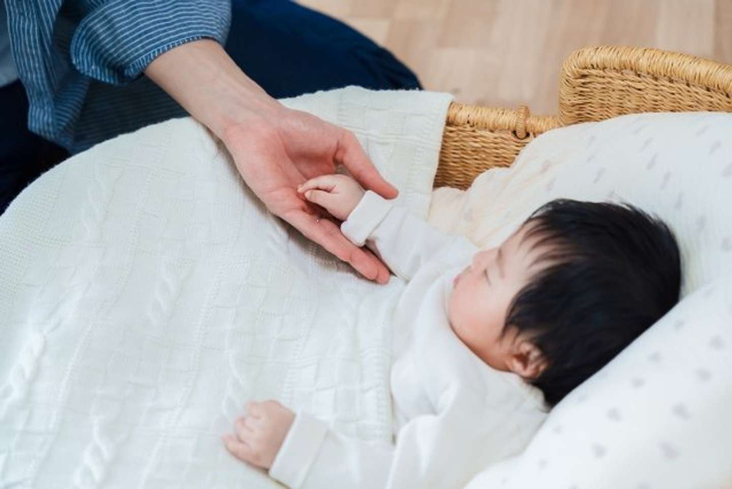 子供と一緒に過ごしたい(画像はPhotoAC)