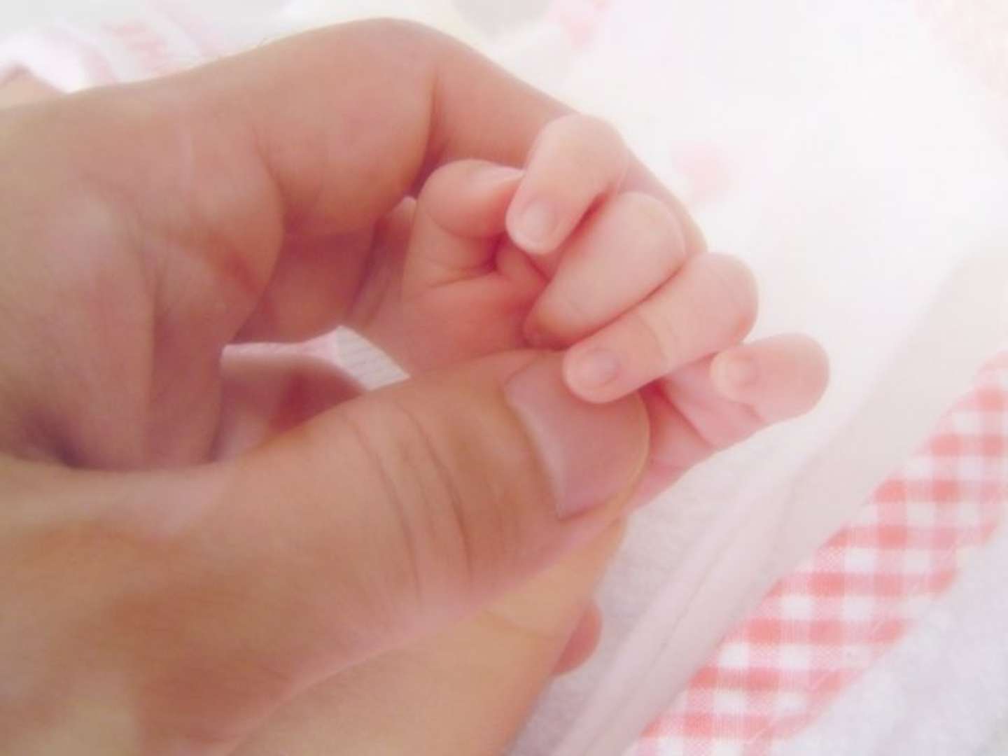 子供が成長するのは、あっという間(画像はphotoAC)