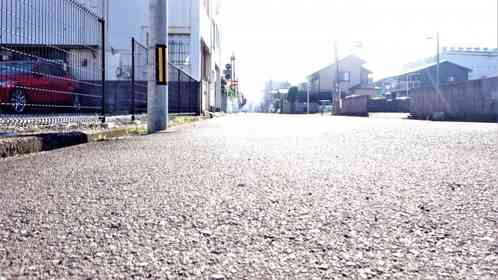 「中学生時代、見知らぬ30代くらいの女性に車で送ってもらった私。お礼にお金を渡そうとしたら...」(愛知県・40代男性)