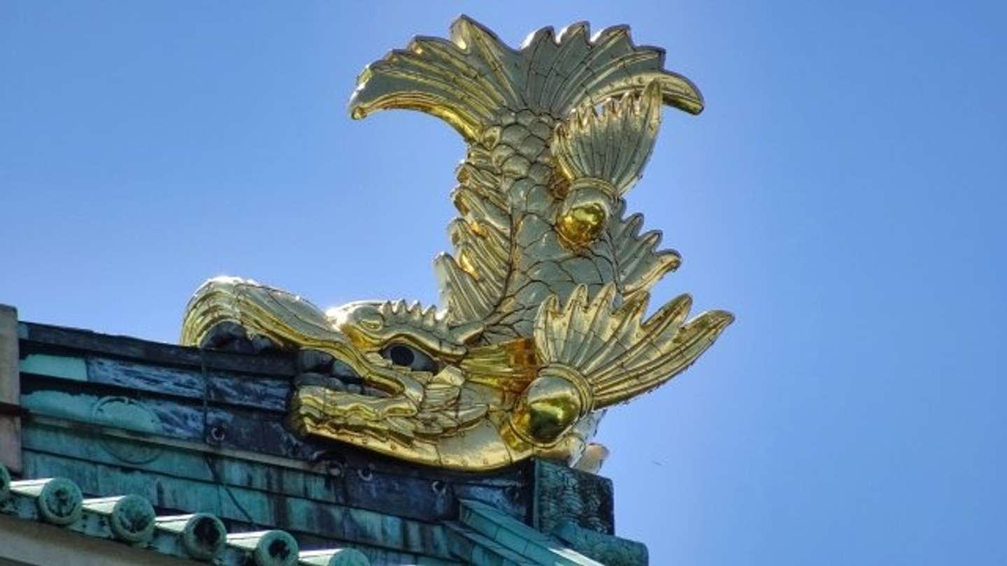 キャプ：「派手」「金ピカ」は名古屋らしい？（写真はPhotoAC）