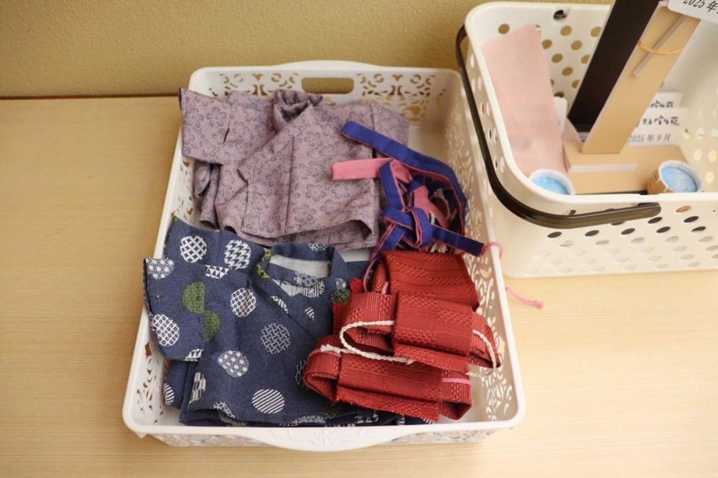 帯もミニサイズ！（画像はエージェントあけぼの＠momeox2さんの投稿より）