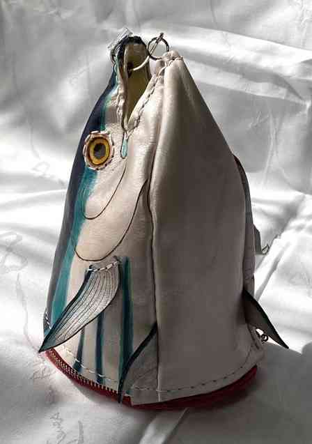 使ったお金がデカくなって戻ってきそう！？　静岡・焼津のふるさと納税に衝撃的〝変礼品〟またまた登場