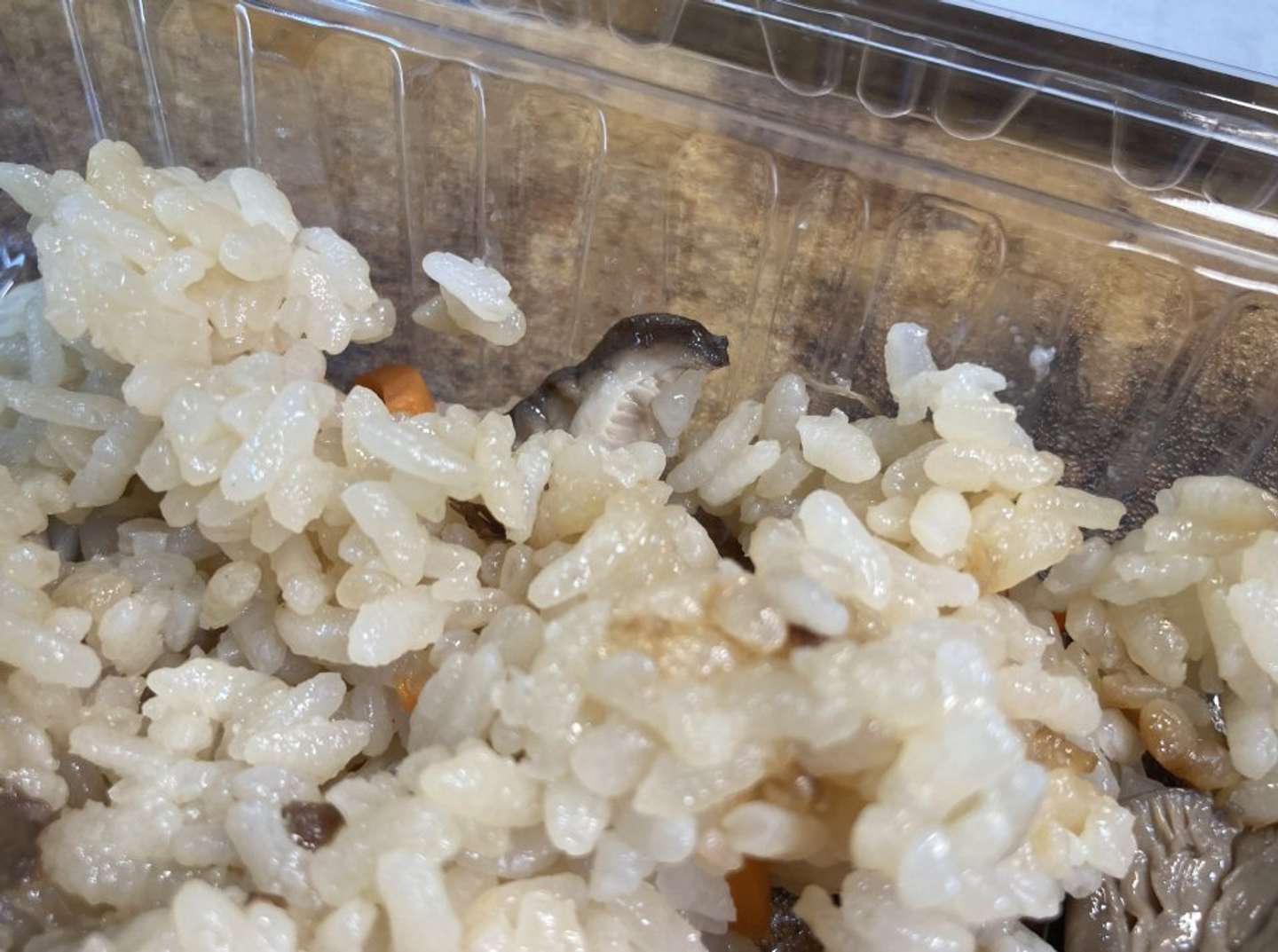 ＜連載＞スーパー玉出「激安メシ」の世界【松茸風ご飯】