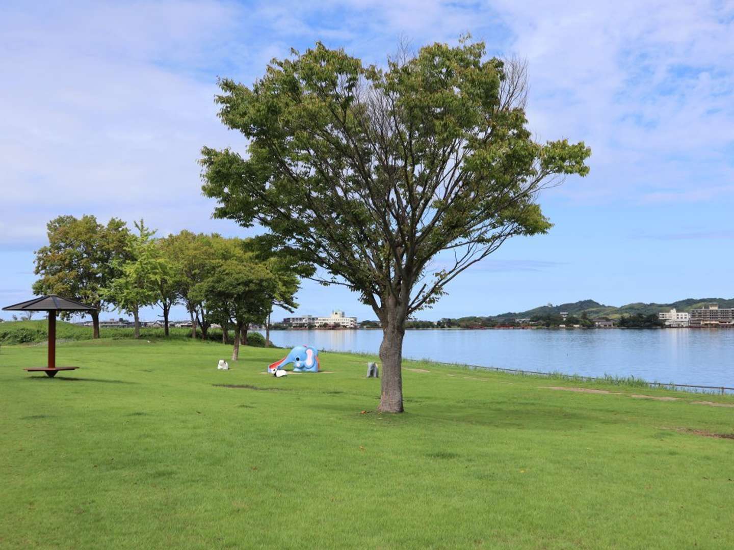 湯梨浜町の東郷湖