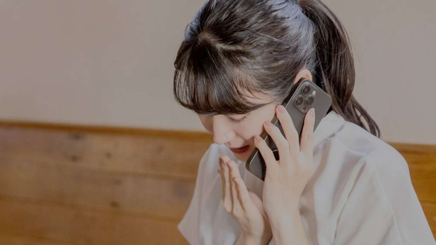 電話をかけたら...（画像はphotoAC）