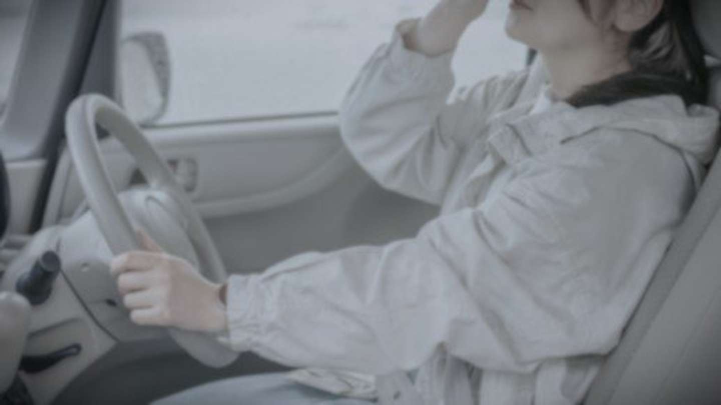 突然の体調不良で...（画像はphotoAC）