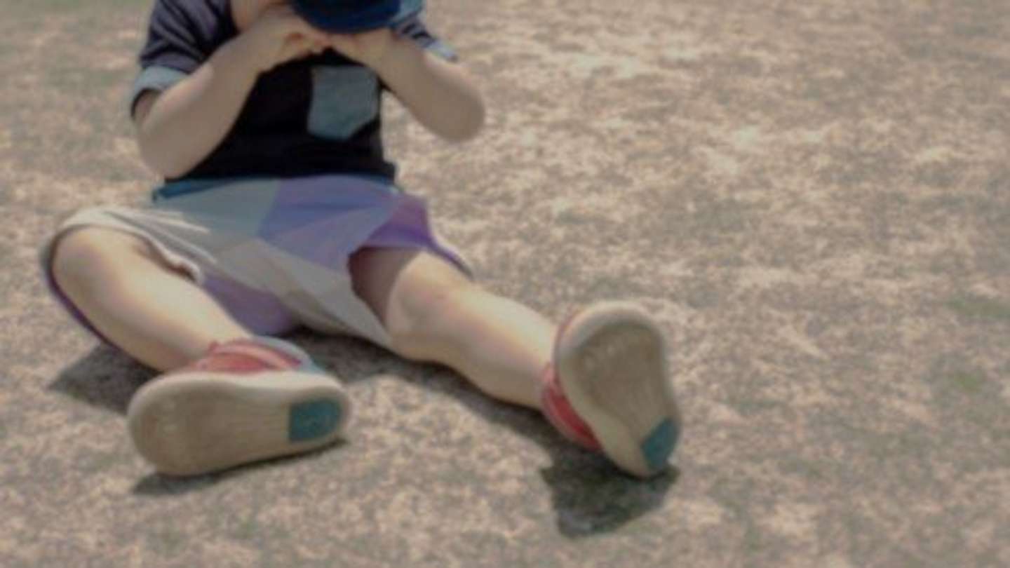 長男まで泣き出して...（画像はphotoACより）