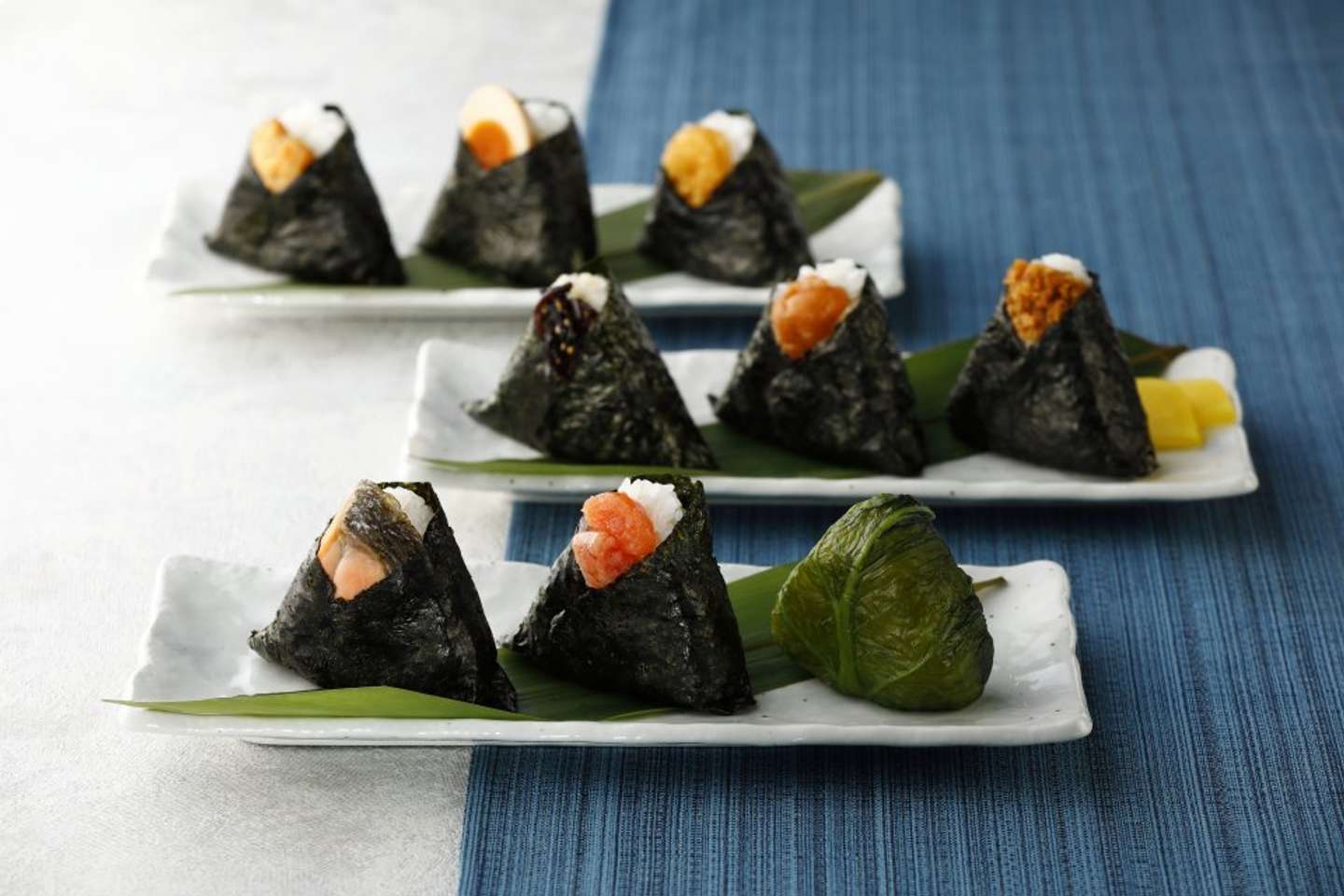 ご当地もののおにぎりもあるよ！（画像提供：東横イン）