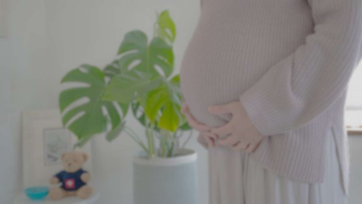 妊娠9か月、父は...（画像はphotoAC）