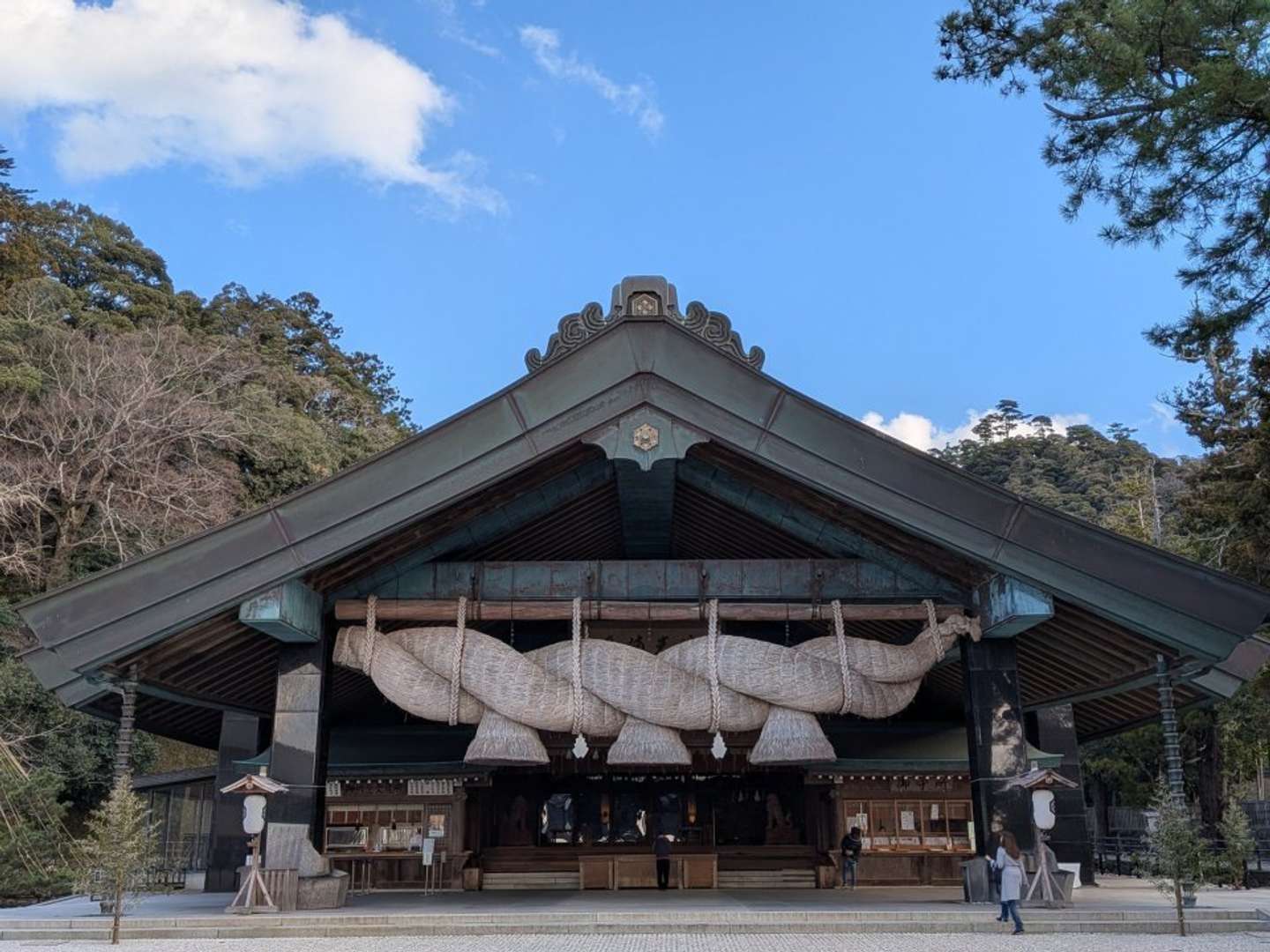 出雲大社（しん（＠sin103neko）さんの投稿より、再掲）