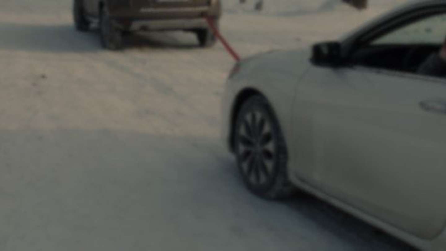 けん引してもらい（画像はphotoAC）