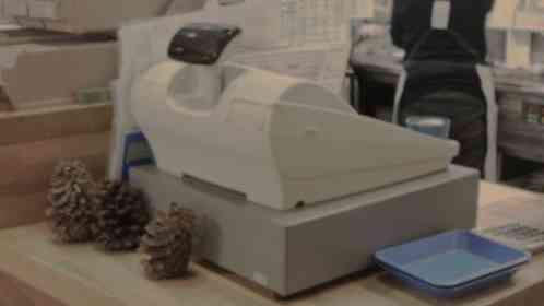 危ない！道路に飛び出した幼い子　食堂の女性のひと言が運命の分かれ道に（埼玉県・20代女性） 