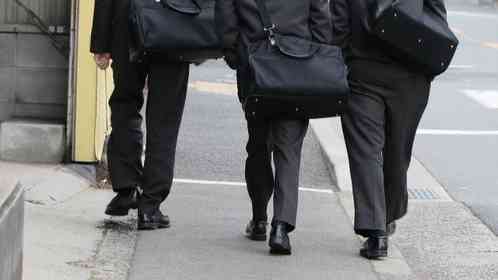 3人の男子高校生がしたこと（画像はphotoAC）