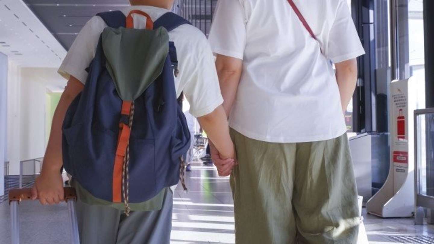 おじさんのおかげで（画像はphotoAC）