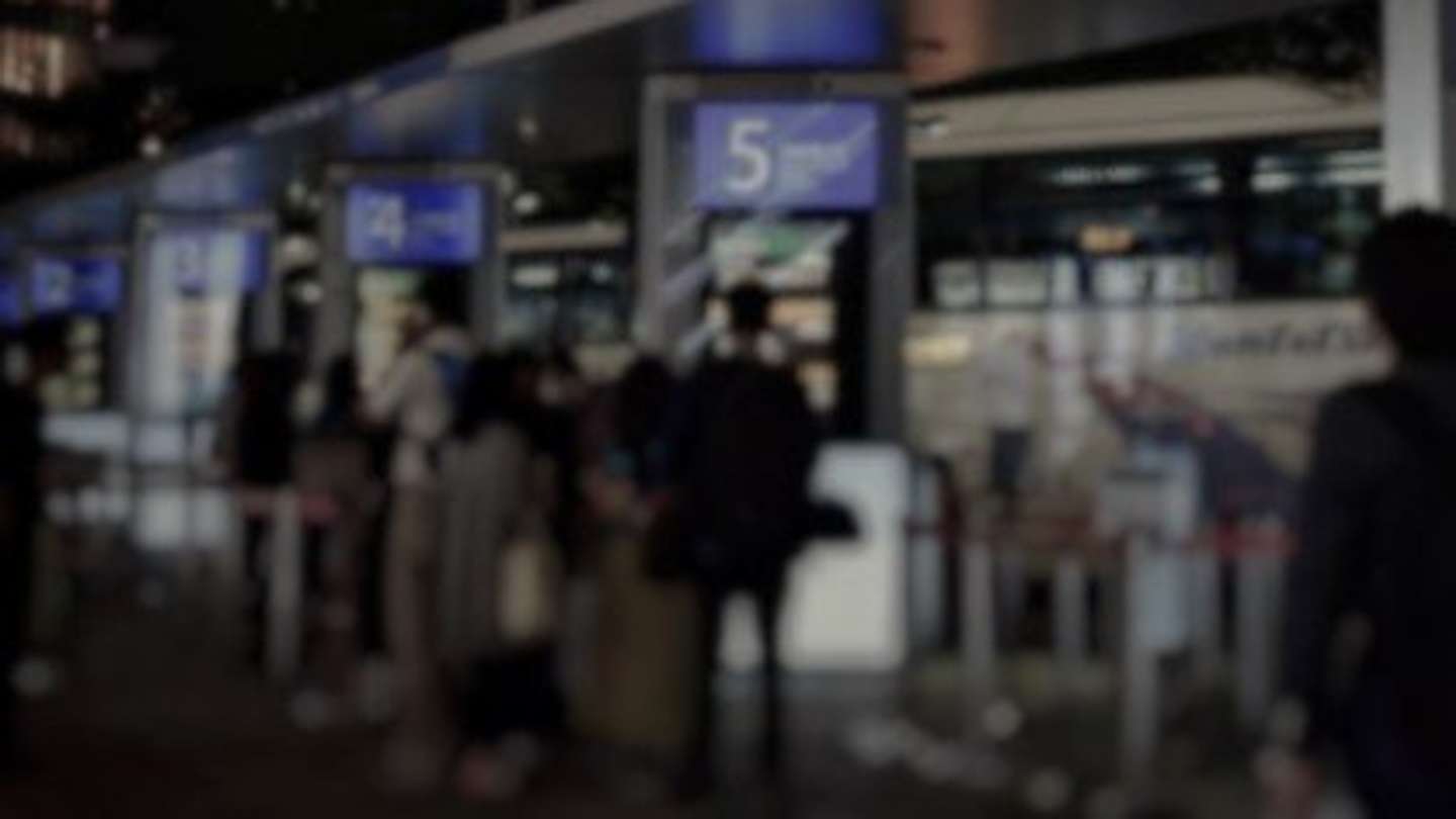 目指せ高速バス乗り場（画像はphotoAC）