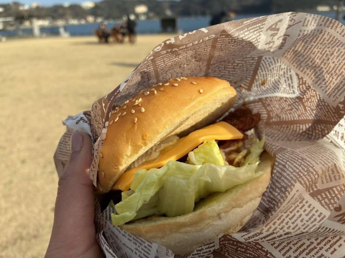 金目鯛フライ×カマンベール×トマト、これは反則