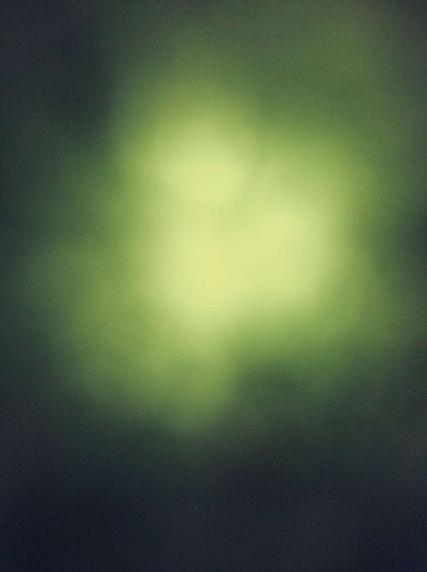 目が見えない...（画像はphotoAC）