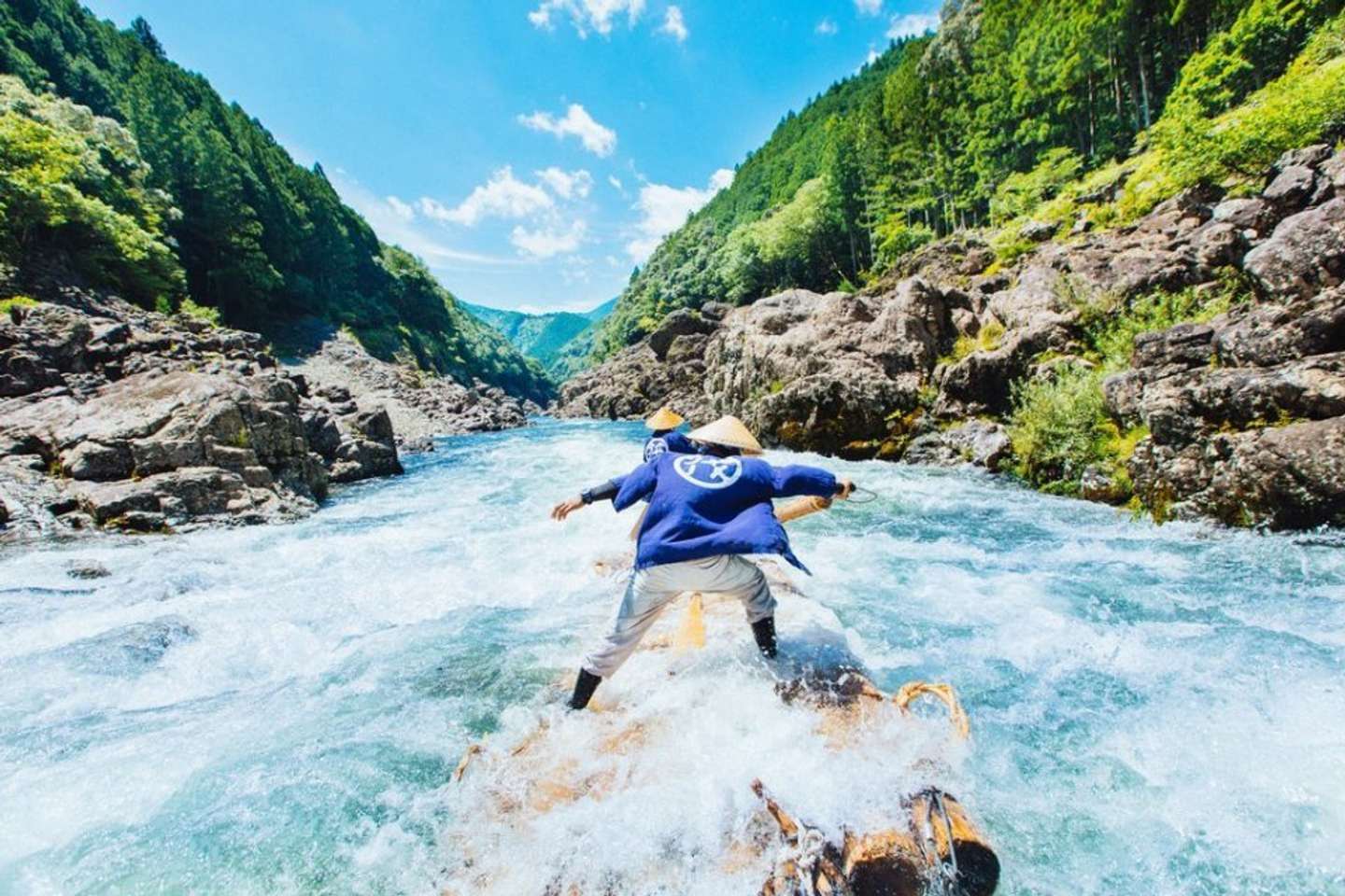 北山村観光協会の公式X（＠kitayamamura）の投稿より「北山川観光筏下り」
