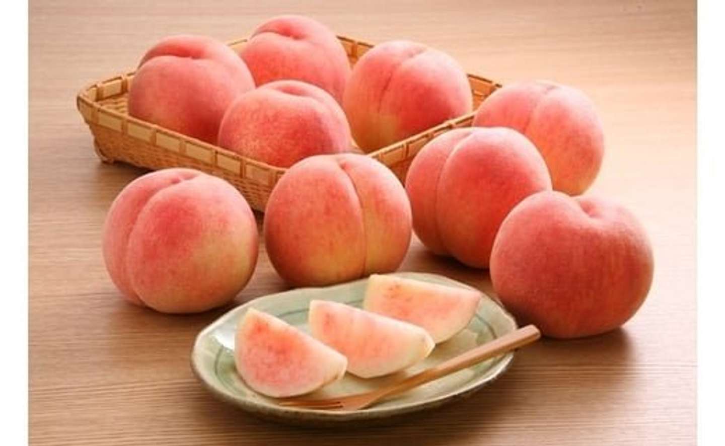 山形県 天童市「もも(川中島白桃)2kg」10000円（ふるさとチョイスより）