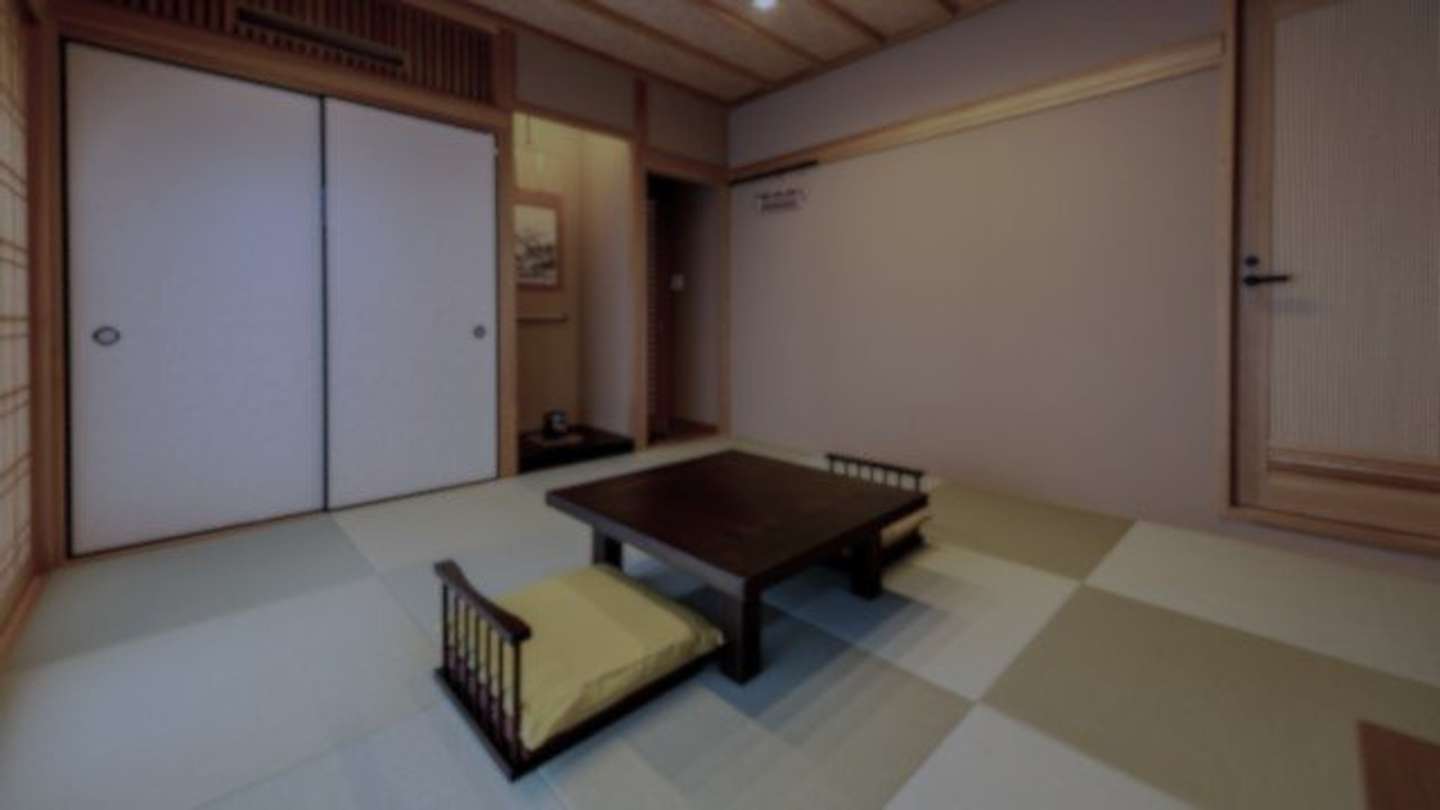 家族で行った温泉旅行で（画像はphotoAC）