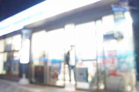 コンビニで働いているときに…（画像はphotoAC）